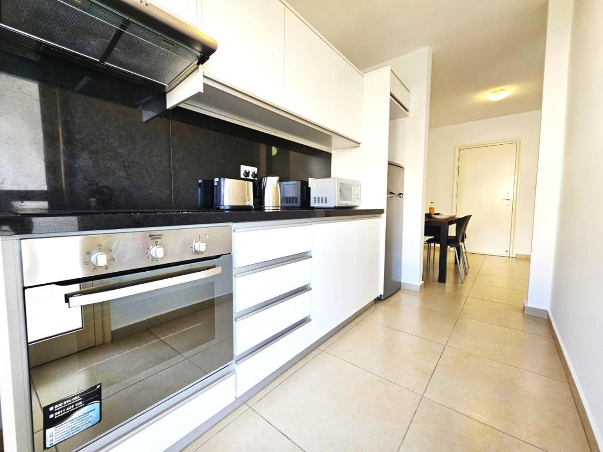 Elysia Park Apartments Paphos Exterior foto