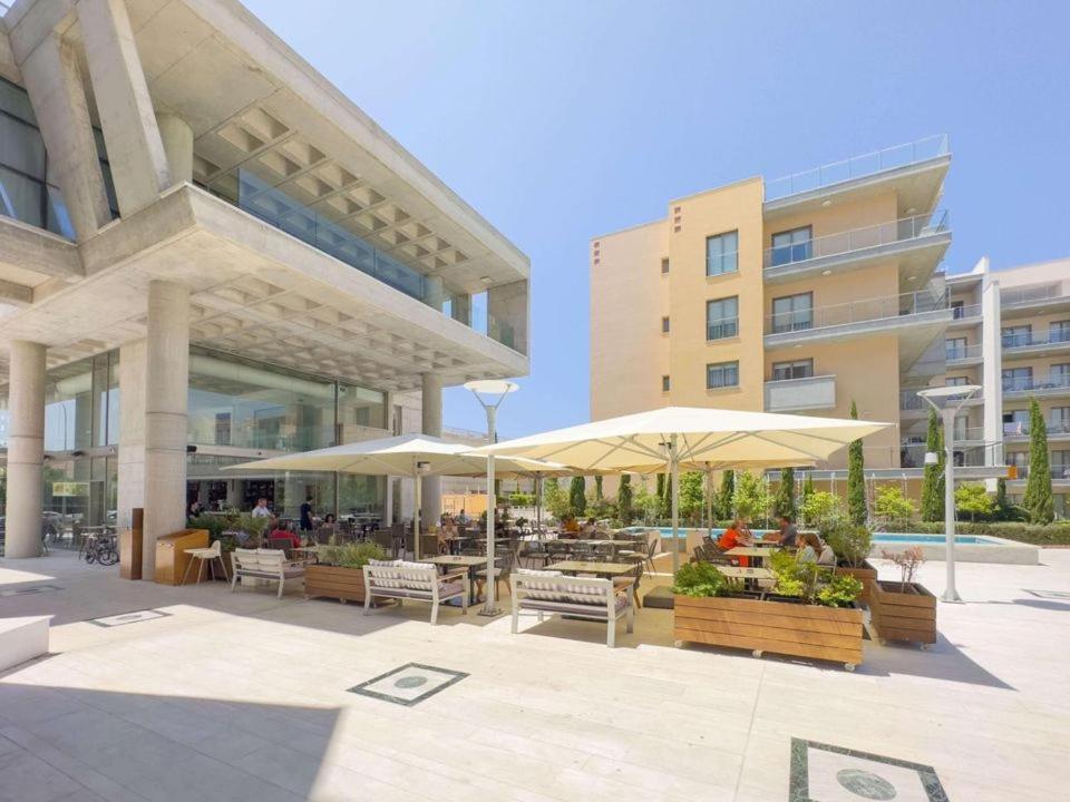 Elysia Park Apartments Paphos Exterior foto