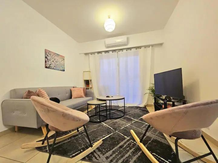 Elysia Park Apartments Paphos Exterior foto
